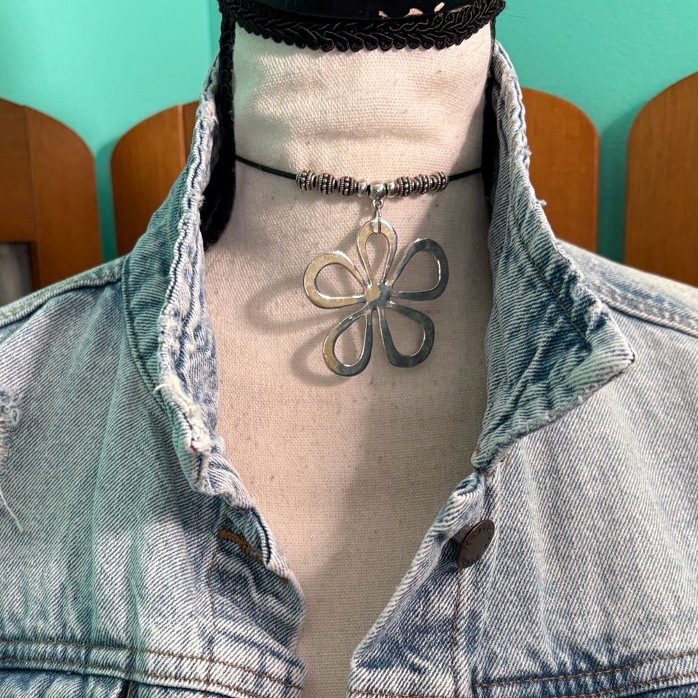 Malibleu Jeans Classic Light Blue Distressed Jean Jacket - Picture 2 of 16